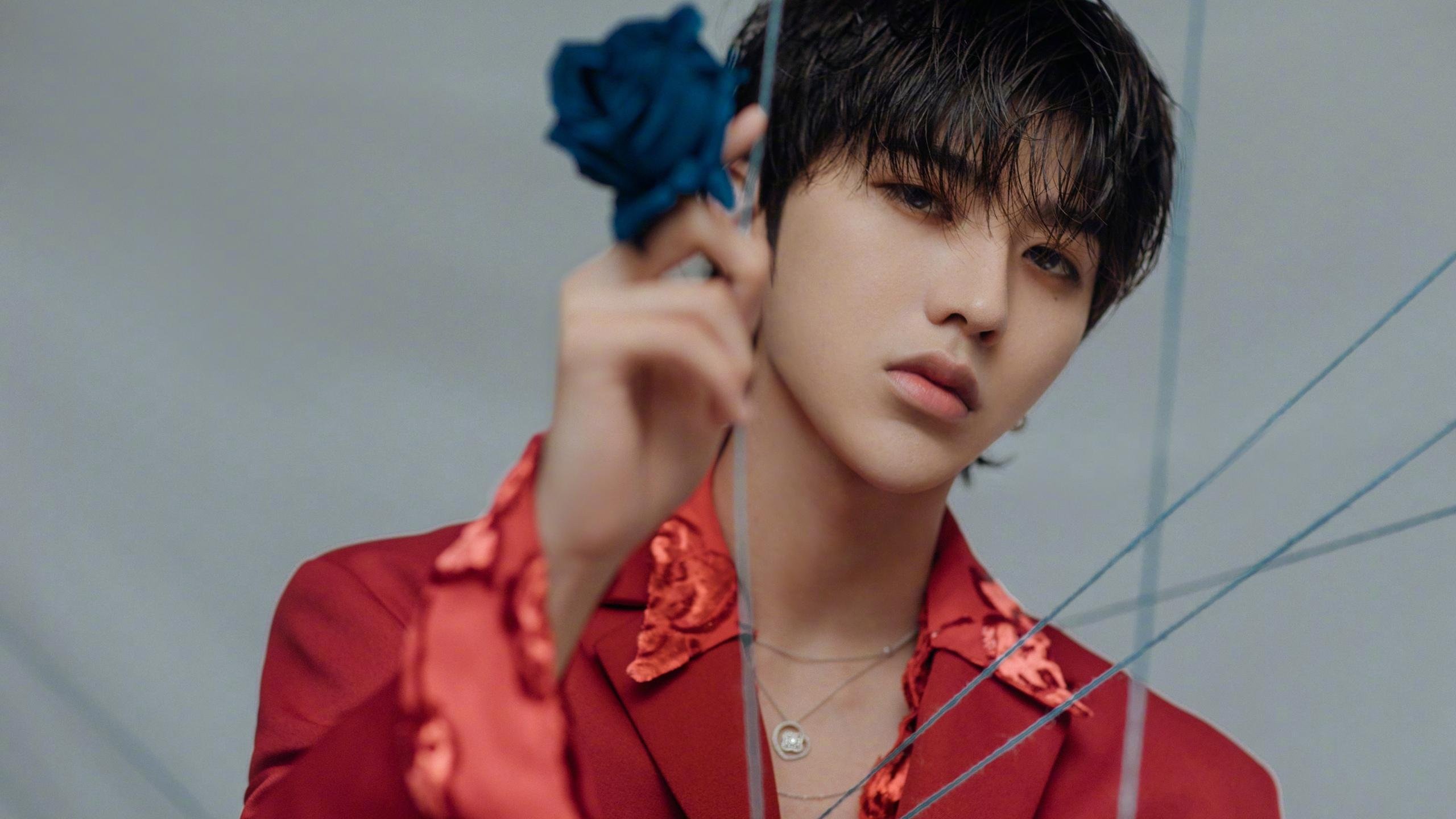 “球场趣闻：明星场外的小趣事”，明星打球